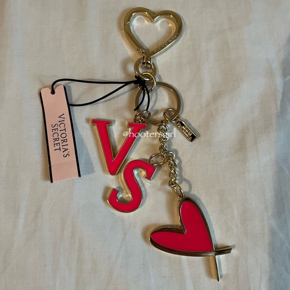 🩷Discontinued Victoria's Secret Keychain/Purse Accessory🩷 - Picture 1 of 2